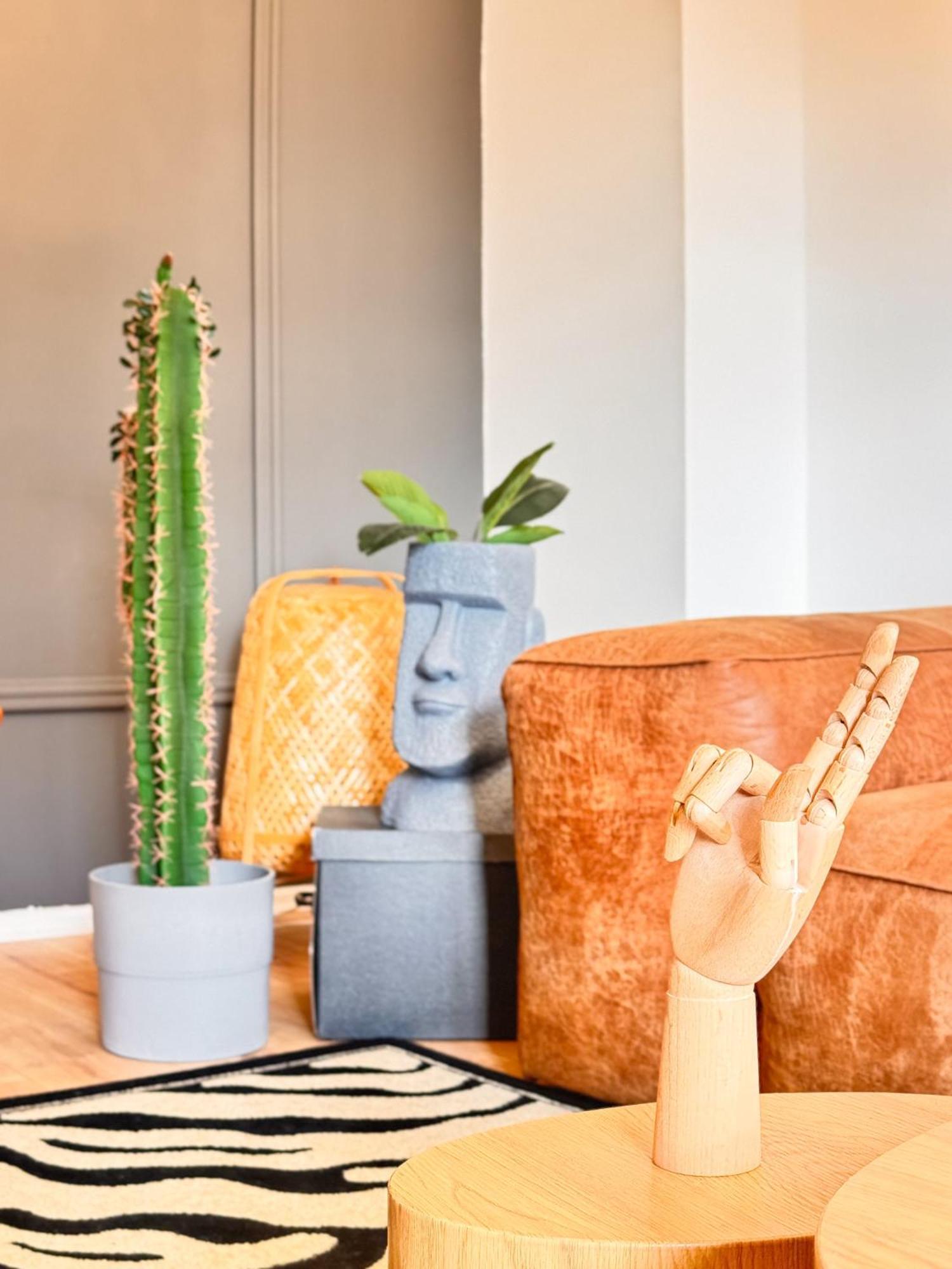 01 Bedroom In Mitte-up To 5 People-private Free Parking Appartamento *